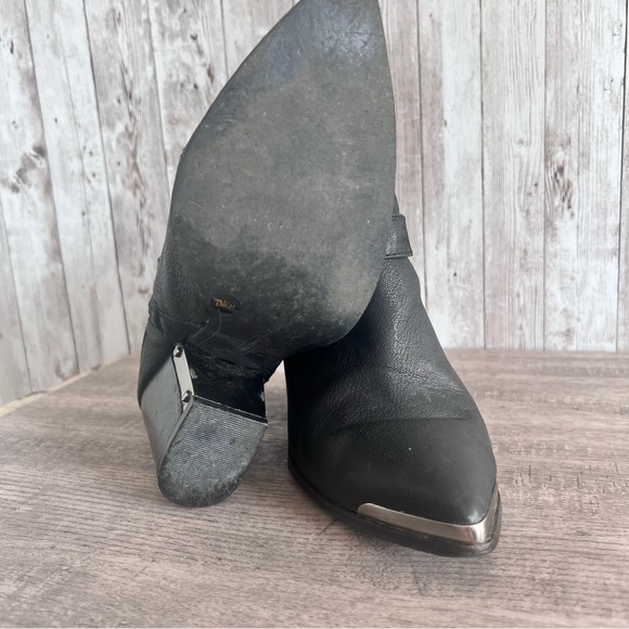 Vince Camuto Leather Moto Western Ankle Boot Size 7 - Picture 8 of 9
